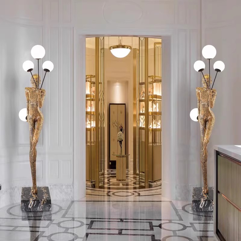 Lampa podłogowa do salonu Rzem – Art Craft Hotel recenzja i cena